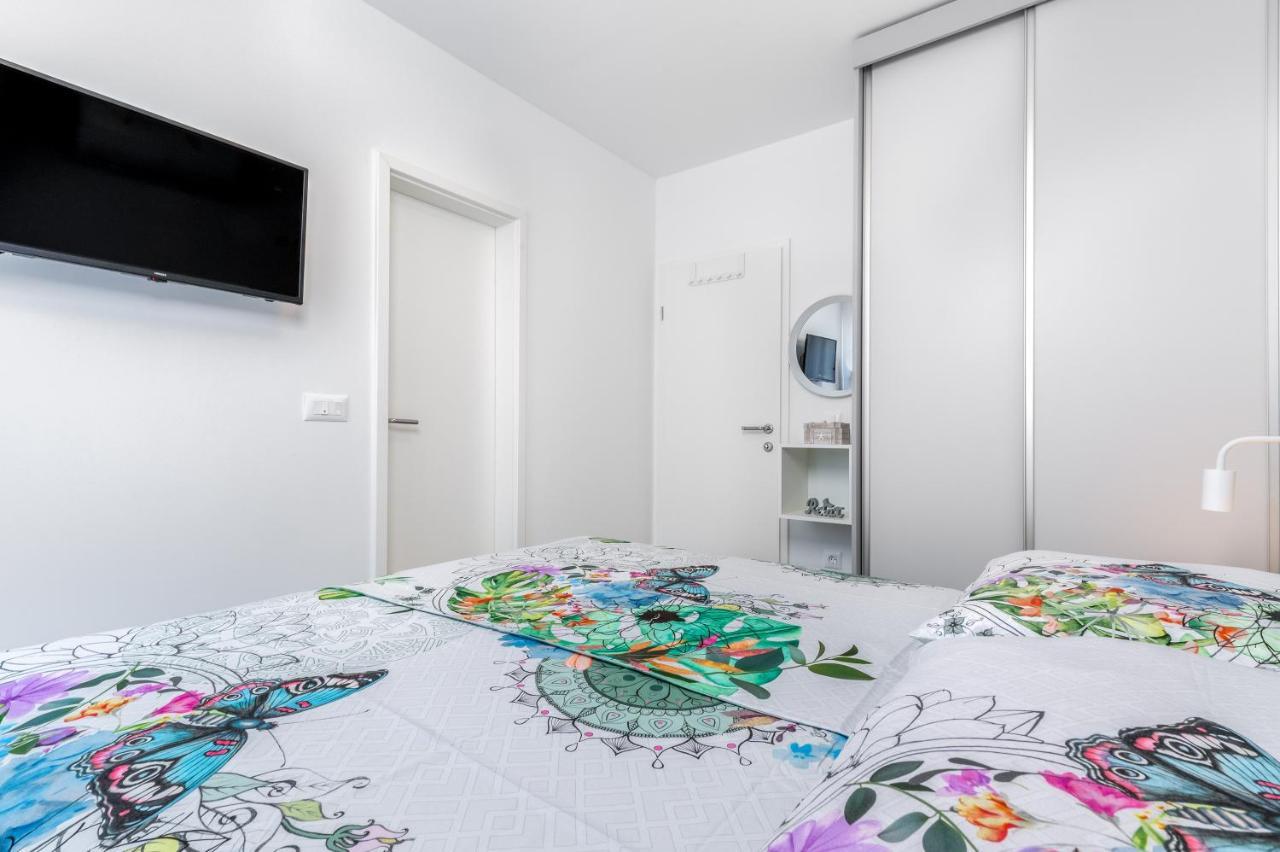 Villa Destiny Nedescina, Istrien, Kroatien Esterno foto