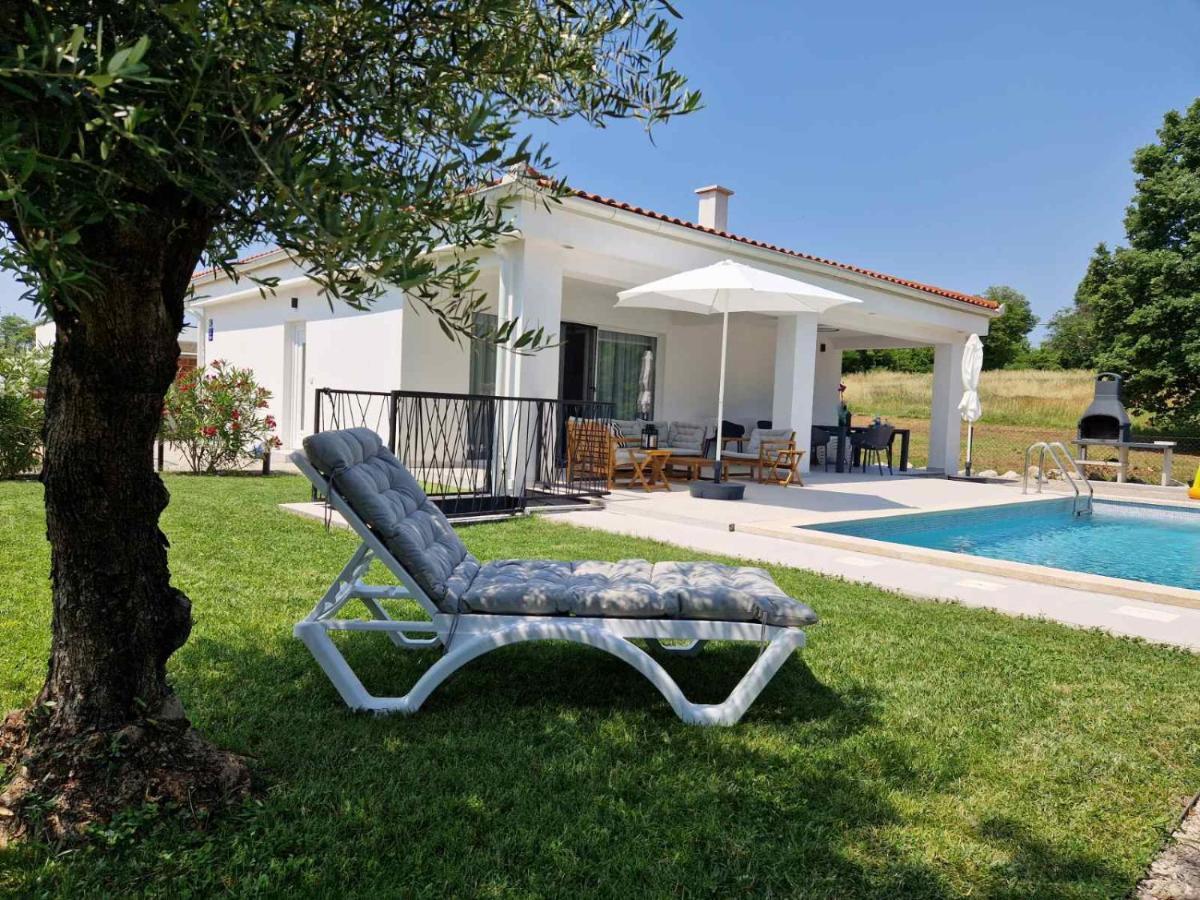 Villa Destiny Nedescina, Istrien, Kroatien Esterno foto